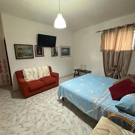 Imperium Allestimenti Bed and Breakfast Napoli Eksteriør billede