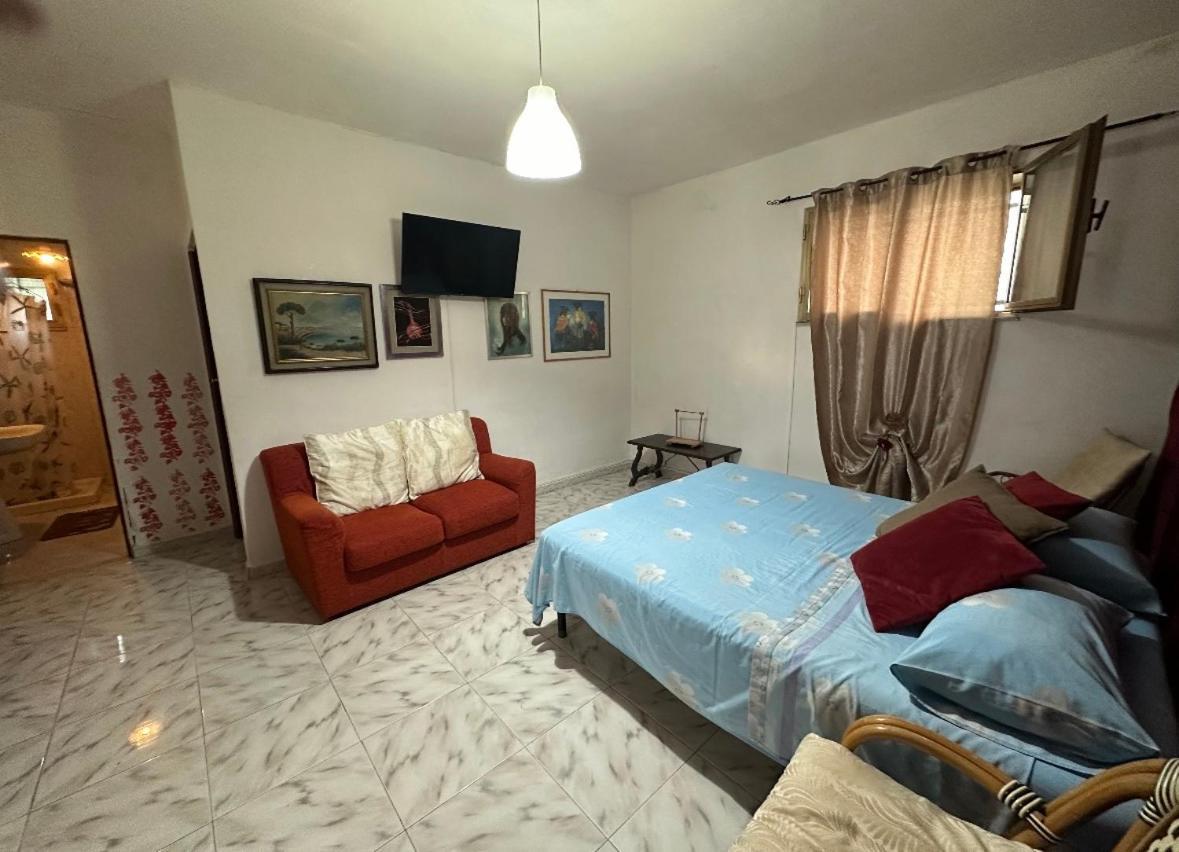 Imperium Allestimenti Bed and Breakfast Napoli Eksteriør billede